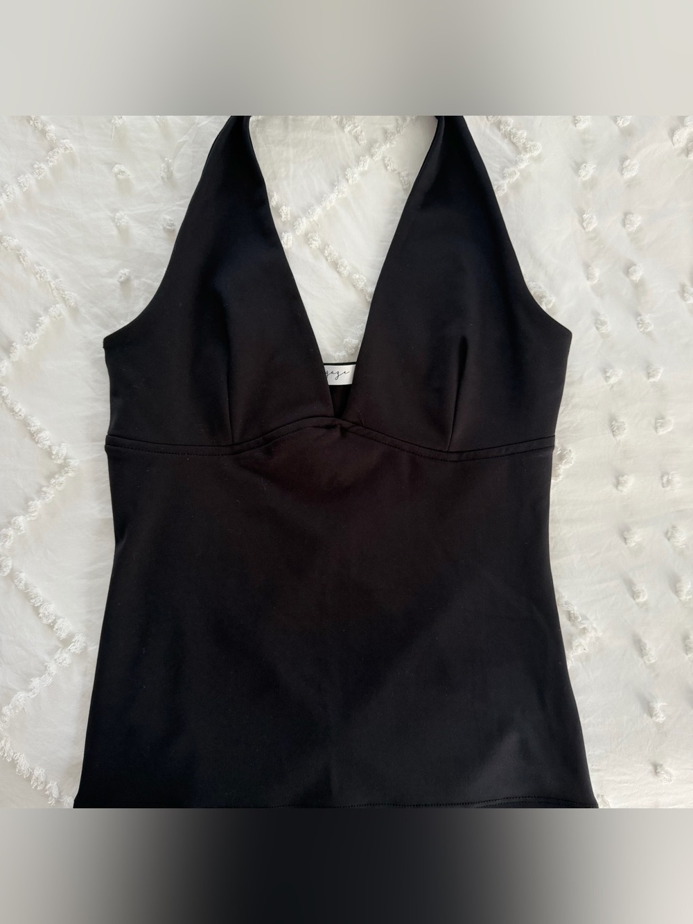 NWT gaze Black V-Neck Halter Top